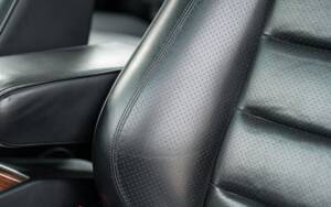 Bild 32/61 von Mercedes-Benz 500 E (1992)