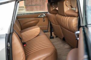 Image 40/44 of Citroën DS 21 (1968)