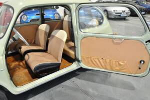 Bild 16/21 von FIAT 600 (1958)