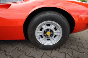 Image 26/35 of Ferrari Dino 246 GT (1972)