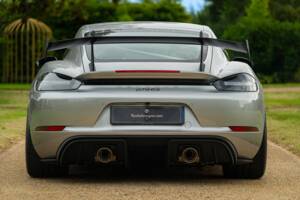 Image 20/100 of Porsche 718 Cayman GT4 RS Weissach (2024)