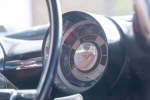 Image 22/50 of Vauxhall Cresta (1958)