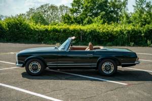Bild 9/46 von Mercedes-Benz 280 SL (1968)