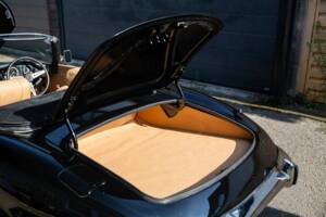 Bild 15/50 von Jaguar E-Type V12 (1973)