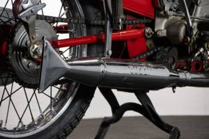 Bild 25/50 von Moto Guzzi Falcone Turismo (1960)