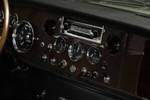 Bild 15/29 von Jensen C-V8 MK III (1966)