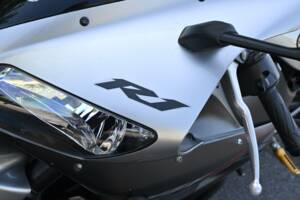 Bild 39/49 von Yamaha YZF-R1 (2002)