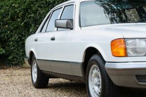 Bild 28/50 von Mercedes-Benz 380 SEL (1983)