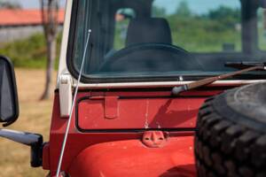 Image 22/50 de Land Rover Defender 110 (1983)