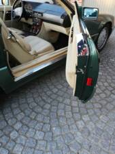 Imagen 7/8 de Mercedes-Benz 300 SL (1990)