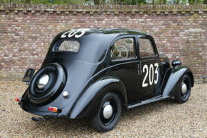 Image 31/50 de FIAT 1100 B (1947)