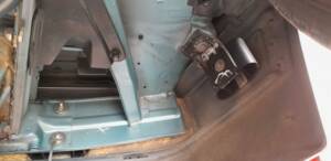 Immagine 45/52 di Mercedes-Benz 300 CE-24 (1993)