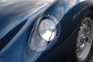 Image 30/50 of Lister Knobbly (1958)