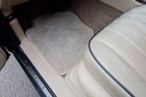 Afbeelding 31/95 van Land Rover Range Rover 4.6 Vogue (2002)