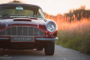 Bild 28/48 von Aston Martin DB 6 (1967)