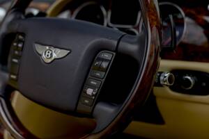 Imagen 26/33 de Bentley Continental GTC (2007)