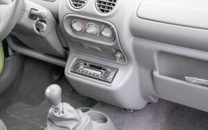 Image 20/36 of Renault Twingo 1.2 16V (2005)