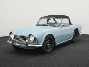 Bild 4/24 von Triumph TR 4A (1965)
