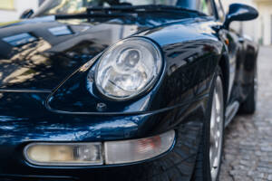 Bild 10/50 von Porsche 911 Carrera 4S (1996)