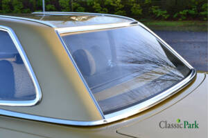 Bild 33/50 von Mercedes-Benz 350 SL (1973)