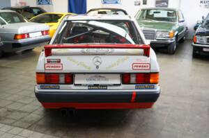 Imagen 17/36 de Mercedes-Benz 190 E 2.6 (1990)