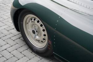 Image 36/50 of Lister Knobbly (1959)