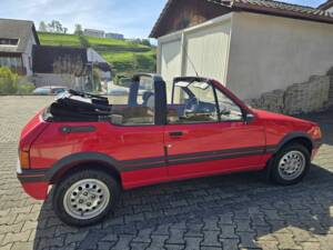 Image 7/8 of Peugeot 205 CTi (1990)
