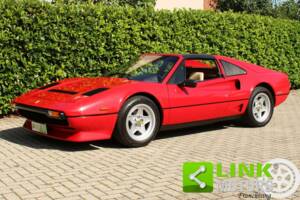 Afbeelding 1/10 van Ferrari 208 GTS Turbo (1984)
