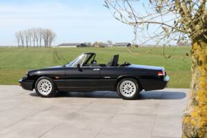 Afbeelding 9/50 van Alfa Romeo 2.0 Spider (1991)