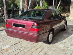 Immagine 6/10 di Mercedes-Benz C 180 (1997)