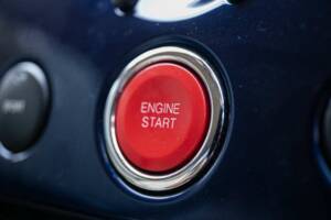 Bild 15/44 von Aston Martin V12 Vanquish (2003)