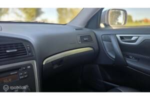 Bild 20/34 von Volvo XC70 2.5T AWD (2006)
