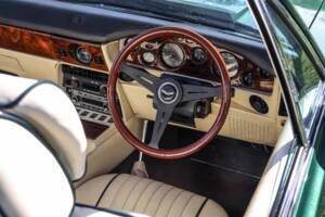 Image 27/30 of Aston Martin V8 EFi Volante (1989)