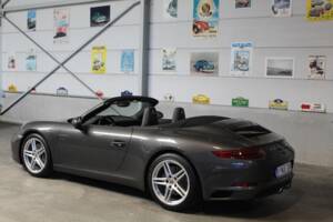 Image 8/13 of Porsche 911 Carrera (2016)