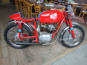 Afbeelding 12/16 van Benelli DUMMY (1959)