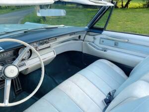 Bild 8/16 von Cadillac DeVille Convertible (1966)
