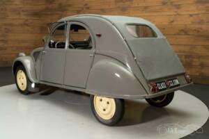 Bild 11/19 von Citroën 2 CV France 3 (1953)