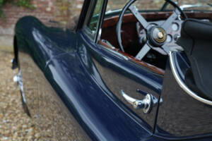 Image 21/50 of Jaguar XK 140 SE DHC (1956)