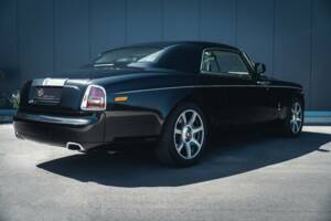 Image 4/15 de Rolls-Royce Phantom Coupé (2011)