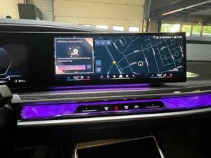 Image 50/50 de BMW i7 eDrive50 (2023)