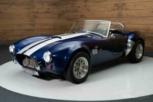Bild 17/19 von AC Cobra (1990)