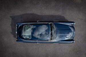 Image 29/72 de Aston Martin DB 4 (1962)