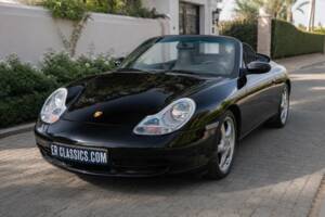 Bild 1/8 von Porsche 911 Carrera (2001)