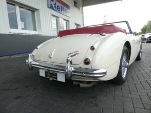 Immagine 17/28 di Austin-Healey 3000 Mk III (BJ8) (1966)