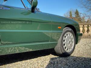 Image 26/100 de Alfa Romeo 2.0 Spider (1993)