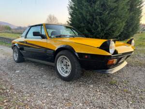 Image 32/59 of FIAT X 1/9 (1988)