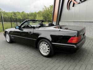Image 7/50 de Mercedes-Benz SL 600 (1996)