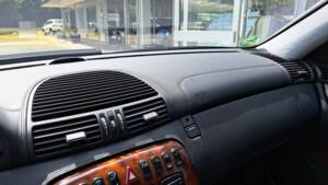 Bild 11/22 von Mercedes-Benz CL 500 (2001)