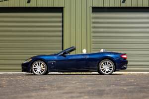 Immagine 27/36 di Maserati GranCabrio 4.7 (2010)