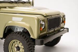 Bild 7/47 von Land Rover 90 (1990)
